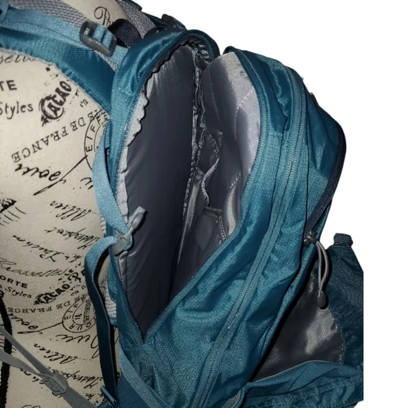 CamelBak Sequoia 22 Blue Backpack - Picture 13 of 14